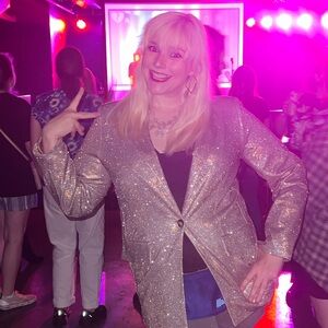 Meet your Posher, Sandra